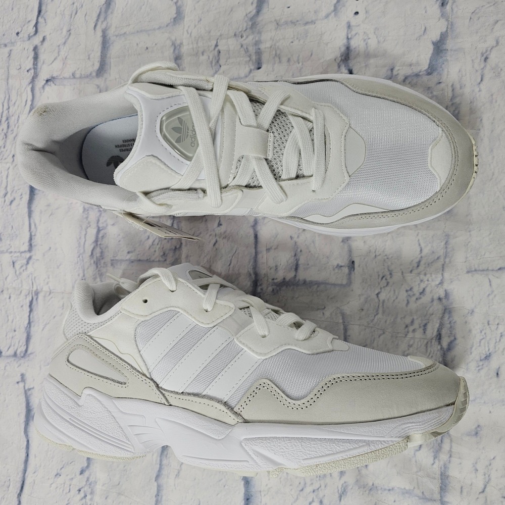 Adidas Yung-96 Sneakers Mens 11 White Chunky Retro Dad Shoe EE3682